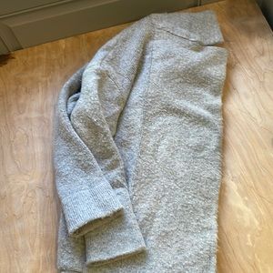 Grey wool open cardigan